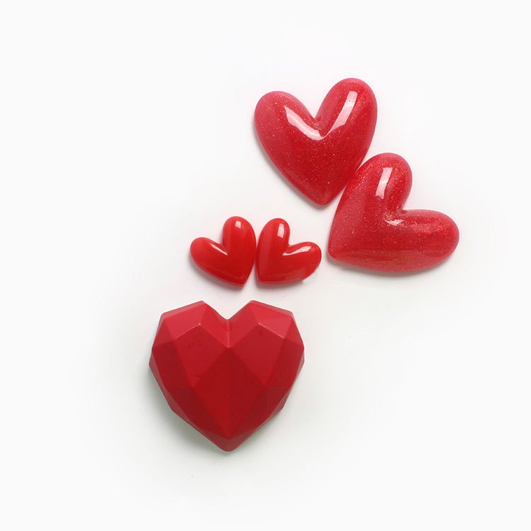 wholesale cute love-theme heart-shaped fridge magnets, fridge decorative stickers, strong magnetic stickers, message stickers, red and peach hearts factory direct