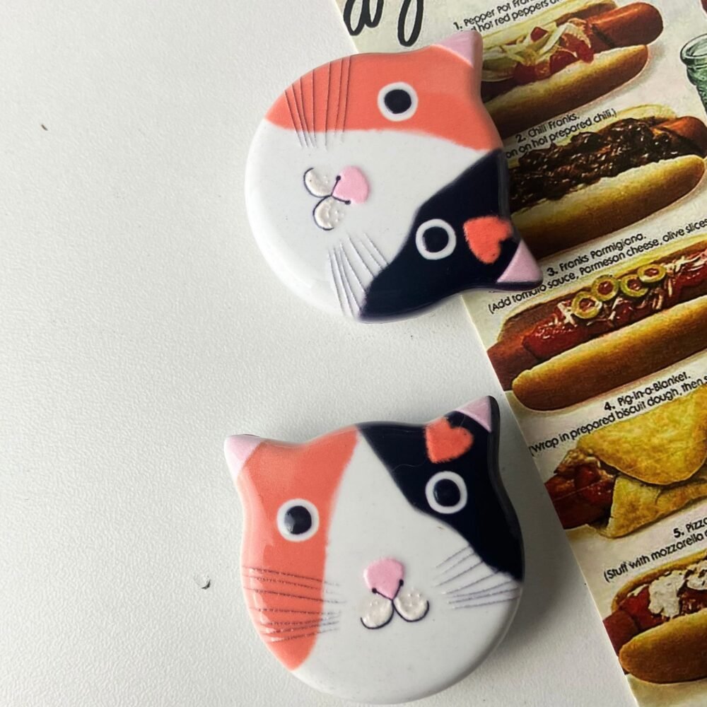 wholesale new arrival cute cat head fridge magnets, melamine material with embossed texture, shatter-resistant synthetic resin for home decoration factory direct