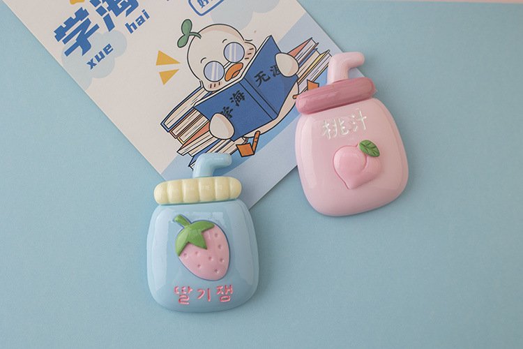 wholesale 3d simulated baby bottles and drink bottles, cute summer fridge magnets, flower magnetic decorations, iron magnets for fridge decorations factory direct