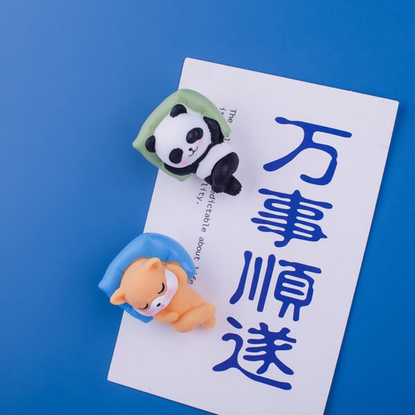 wholesale animal fridge magnets: pandas, pink pigs, little dogs, white rabbits, sleeping beds, tablecloths factory direct