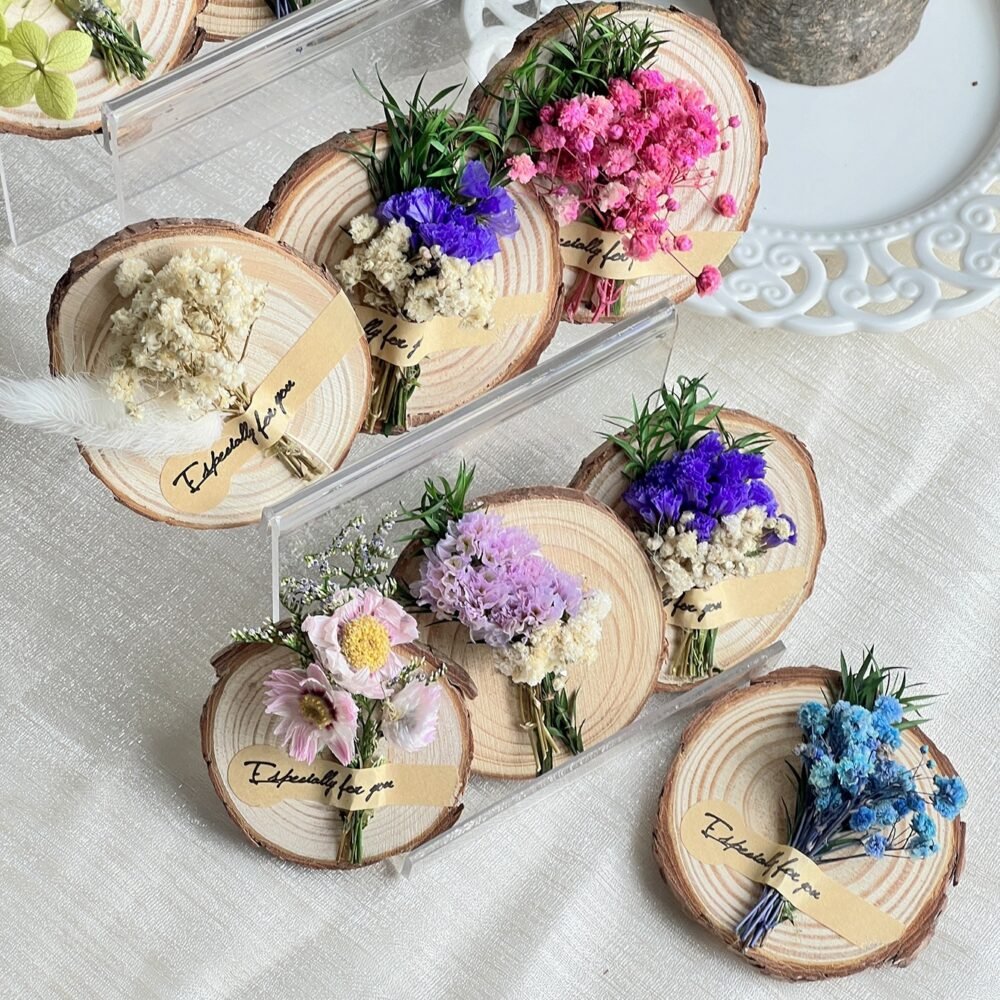 wholesale natural wood-colored handcrafted dried flower bouquets, tree ring wood slices magnetic decorative fridge magnets for home daily use factory direct