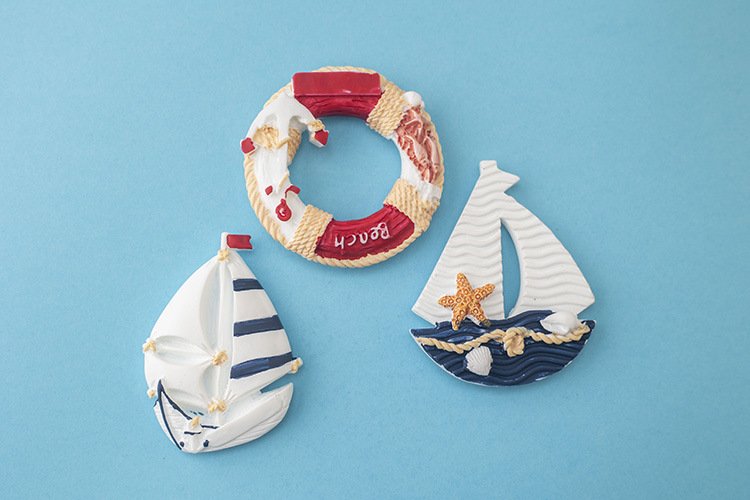 wholesale mediterranean style decorative fridge magnets, creative resin magnets with fish, lifebuoys, and sailing ships, set combinations for home decorations factory direct