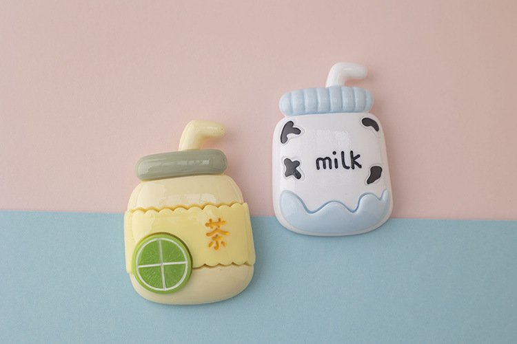 wholesale 3d simulated baby bottles and drink bottles, cute summer fridge magnets, flower magnetic decorations, iron magnets for fridge decorations factory direct