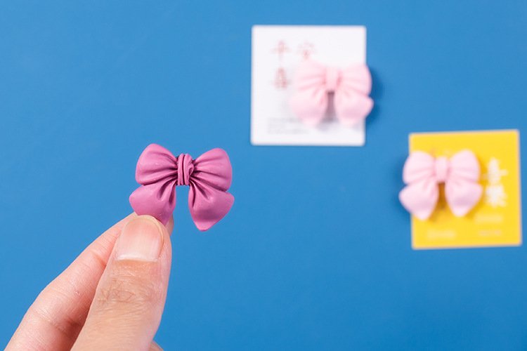wholesale cute pink bow handmade diy mobile phone cases, fridge and cup stickers, hair clips and accessories, resin components and materials factory direct