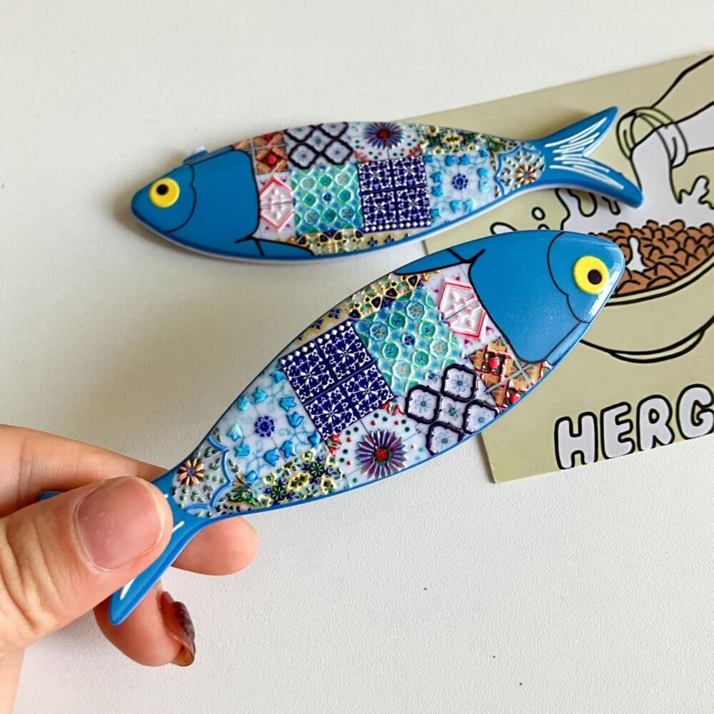 wholesale fish-shaped fridge magnets in bohemian style, colorful melamine material with embossed patterns for home daily decorations factory direct