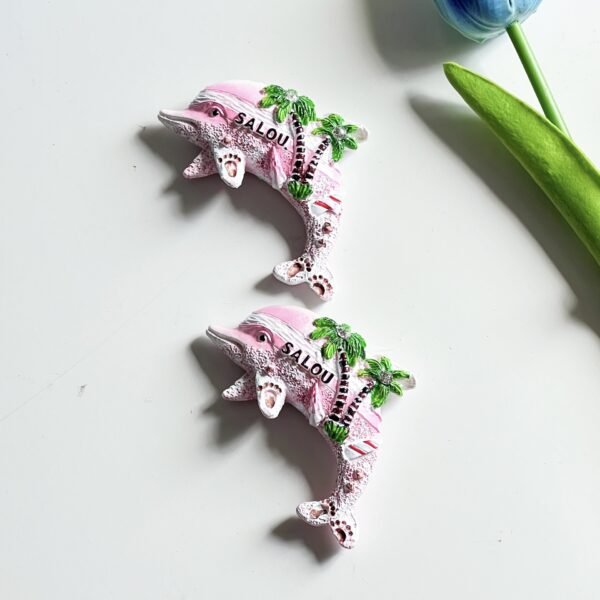 wholesale dolphin and crab cute resin fridge magnets, hand-painted ocean style for home daily use factory direct