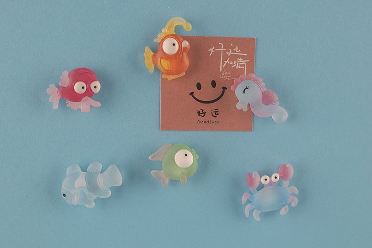 wholesale cartoon marine animals and fish creative fridge magnets, magnetic stickers, ironstone, home decorations, children's magnetic stickers set factory direct