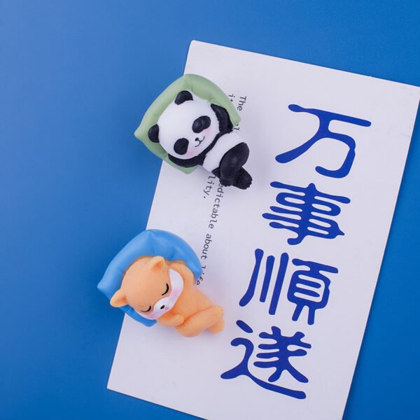 wholesale animal fridge magnets: pandas, pink pigs, little dogs, white rabbits, sleeping beds, tablecloths factory direct