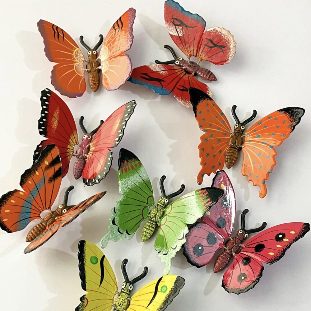 wholesale adorable large butterfly fridge magnets with realistic patterned wings that move, fun and personalized for home decoration factory direct