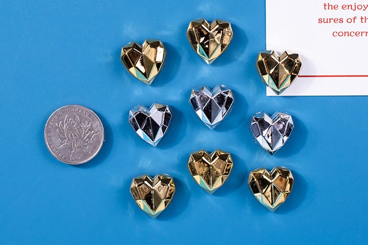 wholesale adorable 3d electroplated heart fridge magnets, magnetic stickers for children's early education whiteboards, decorative stickers, magnets factory direct