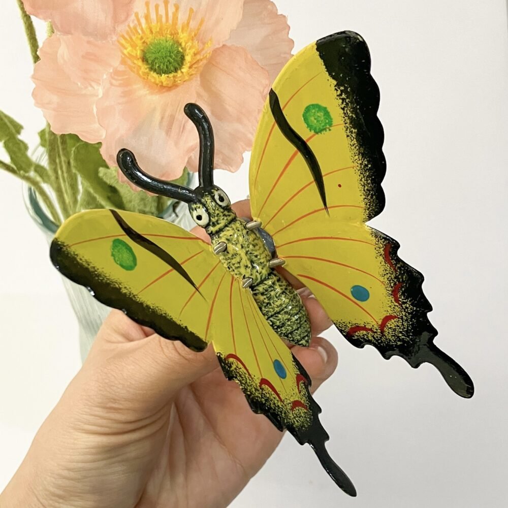 wholesale adorable large butterfly fridge magnets with realistic patterned wings that move, fun and personalized for home decoration factory direct