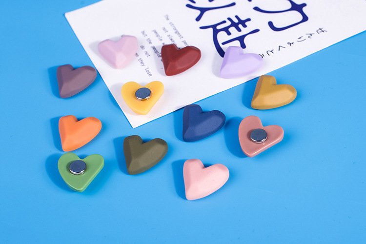 wholesale morandi retro sandblasted heart fridge magnets, magnetic stickers, nordic ins style magnetic stickers, photo and note paper magnets factory direct
