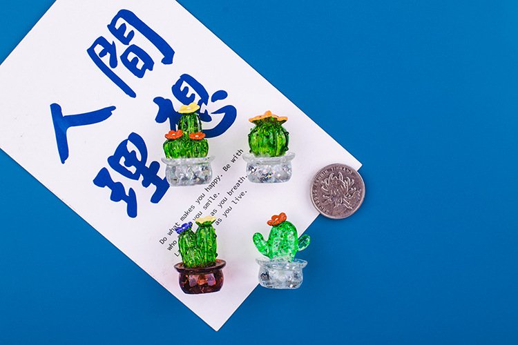 wholesale creative simulated plant cactus and succulent magnetic fridge magnets, cartoon transparent resin magnetic stickers for office decoration factory direct