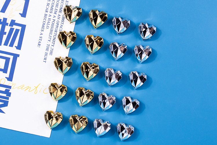 wholesale adorable 3d electroplated heart fridge magnets, magnetic stickers for children's early education whiteboards, decorative stickers, magnets factory direct