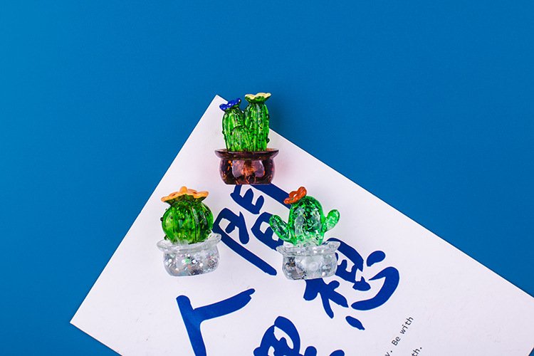 wholesale creative simulated plant cactus and succulent magnetic fridge magnets, cartoon transparent resin magnetic stickers for office decoration factory direct