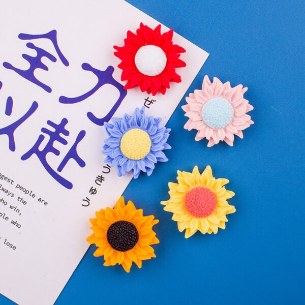 wholesale flower magnetic stickers, sunflower thumbtacks, flat head nails, kindergarten creative ins art thumbtacks, message decorations factory direct