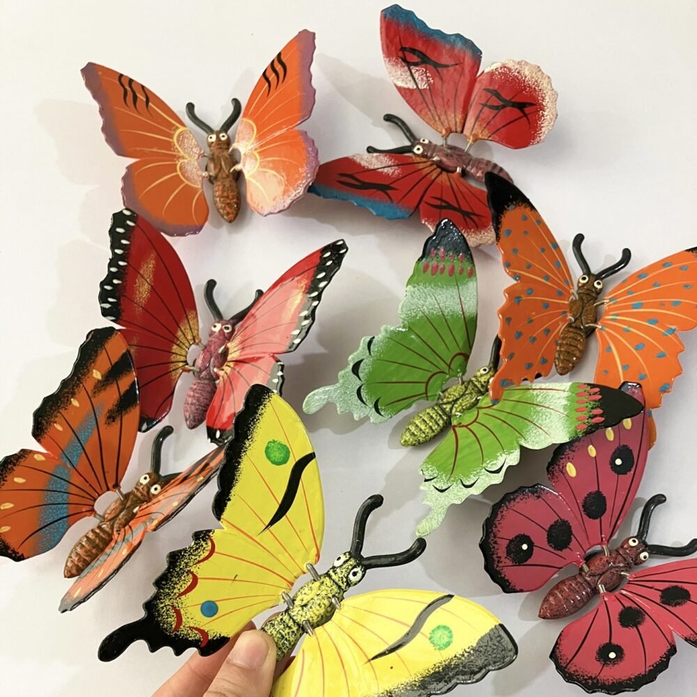 wholesale adorable large butterfly fridge magnets with realistic patterned wings that move, fun and personalized for home decoration factory direct