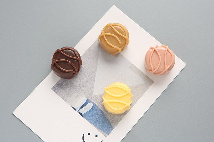wholesale decorative 3d simulated chocolate food fridge magnets, magnetic stickers, 3d creative note and message stickers, fridge magnets factory direct