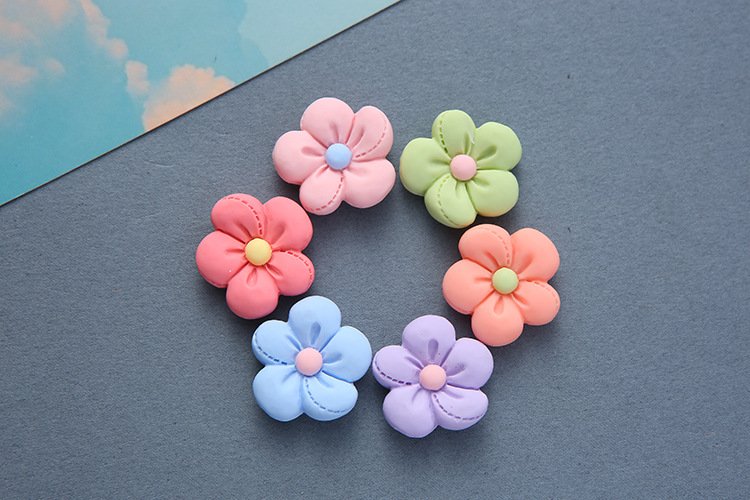 wholesale cartoon cute daisies fridge magnets, magnetic stickers, fruit magnetic stickers, flower whiteboard stickers, message stickers, food magnet teaching aids factory direct