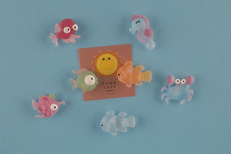 wholesale cartoon marine animals and fish creative fridge magnets, magnetic stickers, ironstone, home decorations, children's magnetic stickers set factory direct