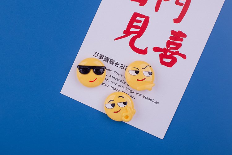 wholesale 3d creative funny and wacky emoji yellow smiley fridge magnets, magnetic stickers, home decorative magnetic stickers factory direct