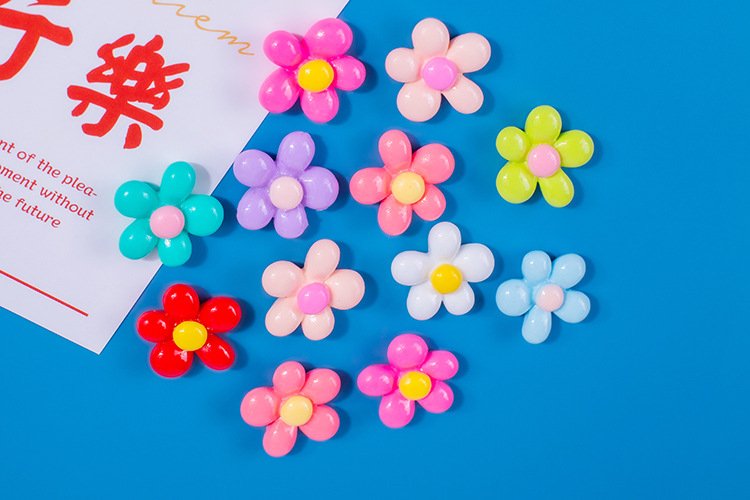wholesale adorable 3d five-petal flower fridge magnets, magnetic attraction, instant photo fixing, high aesthetic home decorative magnets factory direct