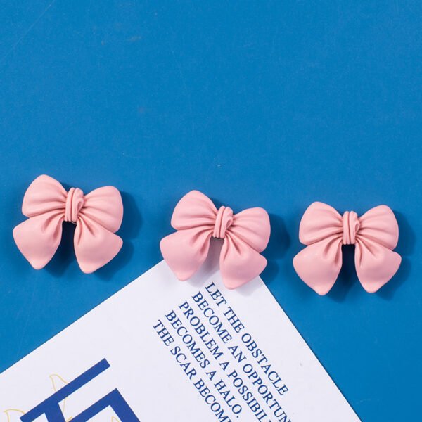 wholesale cute pink bow handmade diy mobile phone cases, fridge and cup stickers, hair clips and accessories, resin components and materials factory direct
