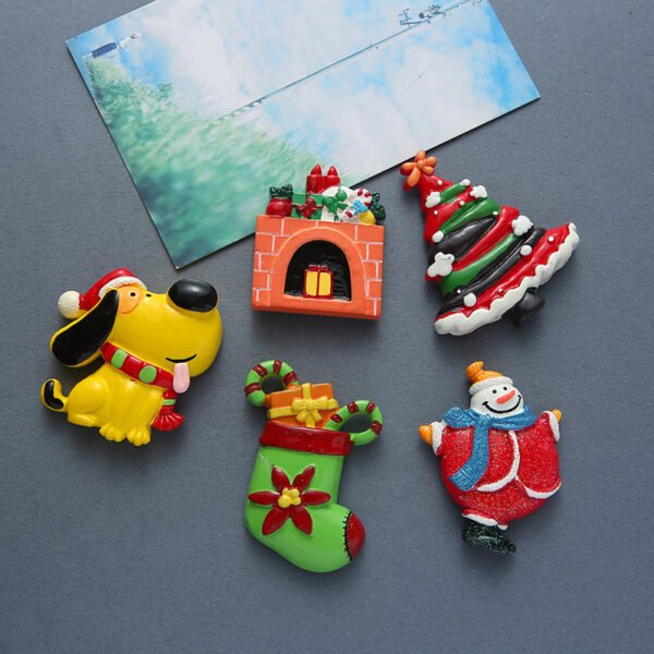 wholesale adorable 3d resin christmas tree fridge magnets, ironstone magnetic stickers, creative message stickers, decorations, children&apos;s early education stickers factory direct