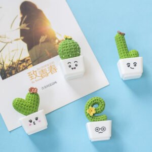 wholesale creative love cactus-shaped fridge magnets, magnetic stickers, green plant magnetic stickers, ironstone, message board stickers, note stickers factory direct