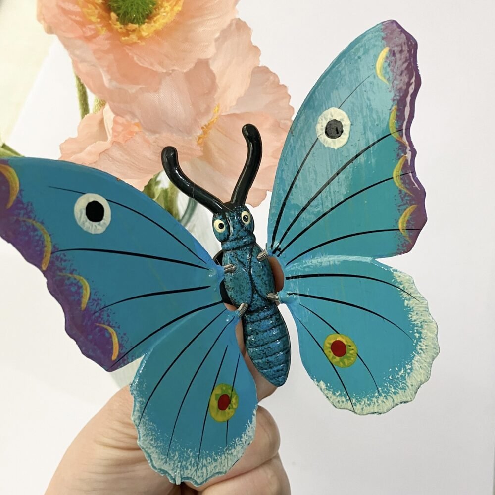 wholesale adorable large butterfly fridge magnets with realistic patterned wings that move, fun and personalized for home decoration factory direct