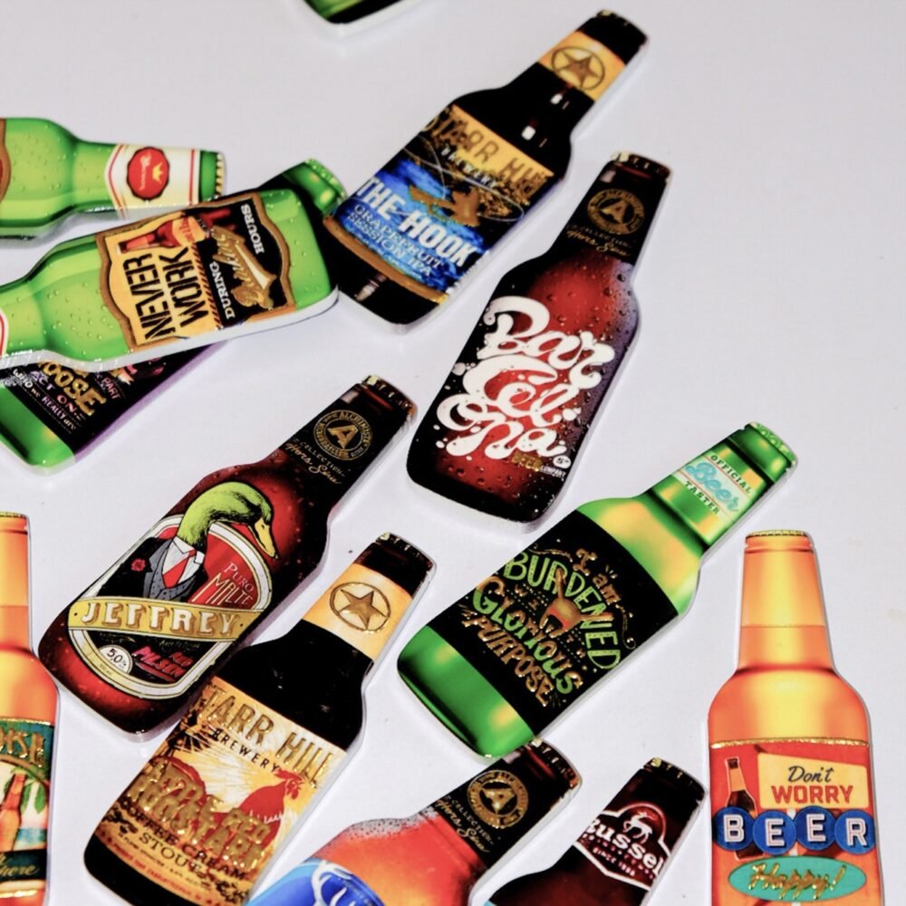 wholesale beer bottle-shaped 3d embossed gold-plated ceramic fridge magnets, unique and creative for home daily use factory direct