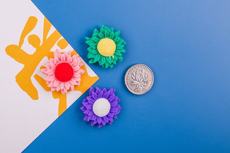 wholesale flower magnetic stickers, sunflower thumbtacks, flat head nails, kindergarten creative ins art thumbtacks, message decorations factory direct