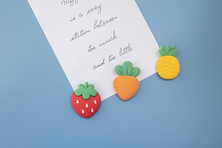 wholesale cute carrot fridge magnets, strong magnetic stickers, creative magnetic stickers for children's early education with carrots, strawberries, pineapples factory direct