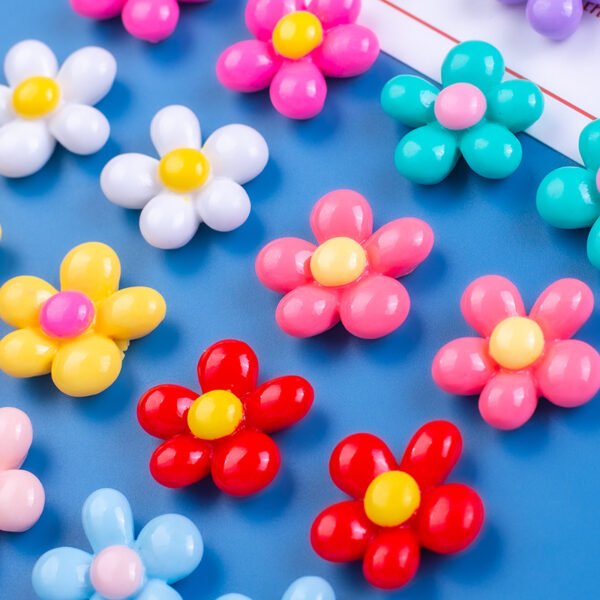 wholesale adorable 3d five-petal flower fridge magnets, magnetic attraction, instant photo fixing, high aesthetic home decorative magnets factory direct