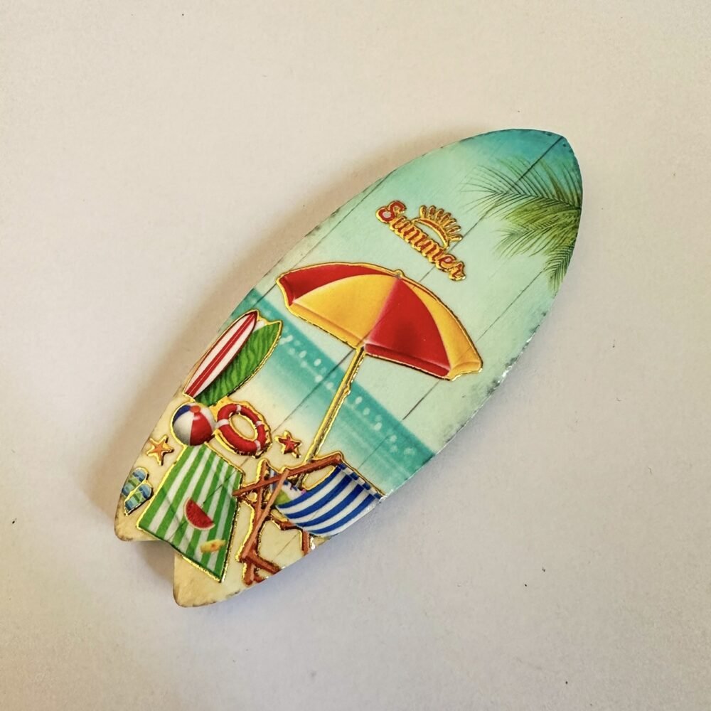wholesale skateboard-shaped fridge magnets with gold-plated craftsmanship, 3d texture, unique and creative ceramic design for decorative crafts factory direct