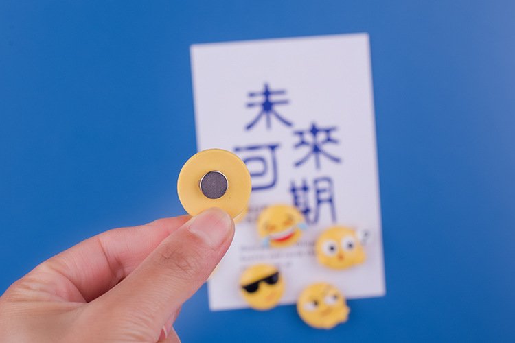 wholesale 3d creative funny and wacky emoji yellow smiley fridge magnets, magnetic stickers, home decorative magnetic stickers factory direct