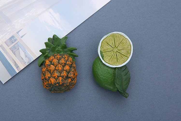 wholesale simulated food and fruit fridge magnets, 3d strawberries, pineapples, yellow lemons, green lemons, magnetic stickers, magnetic stickers, resin fridge magnets, customized factory direct