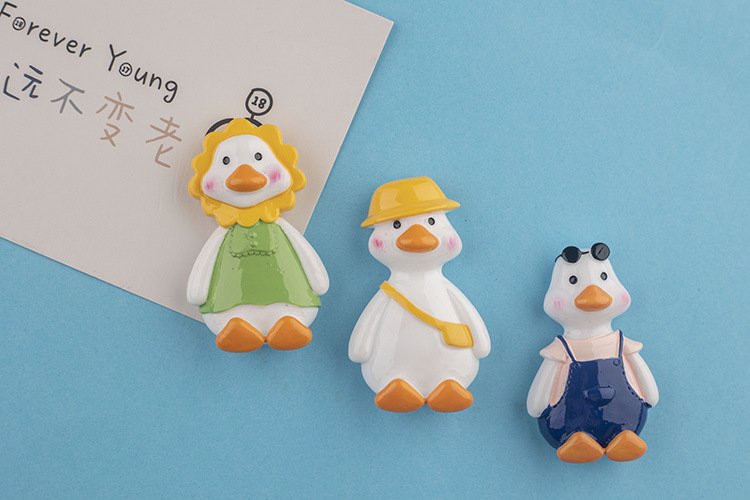 wholesale minimalist creative cartoon cute leaning duck magnetic resin fridge magnets, 3d magnetic attraction for home decoration factory direct