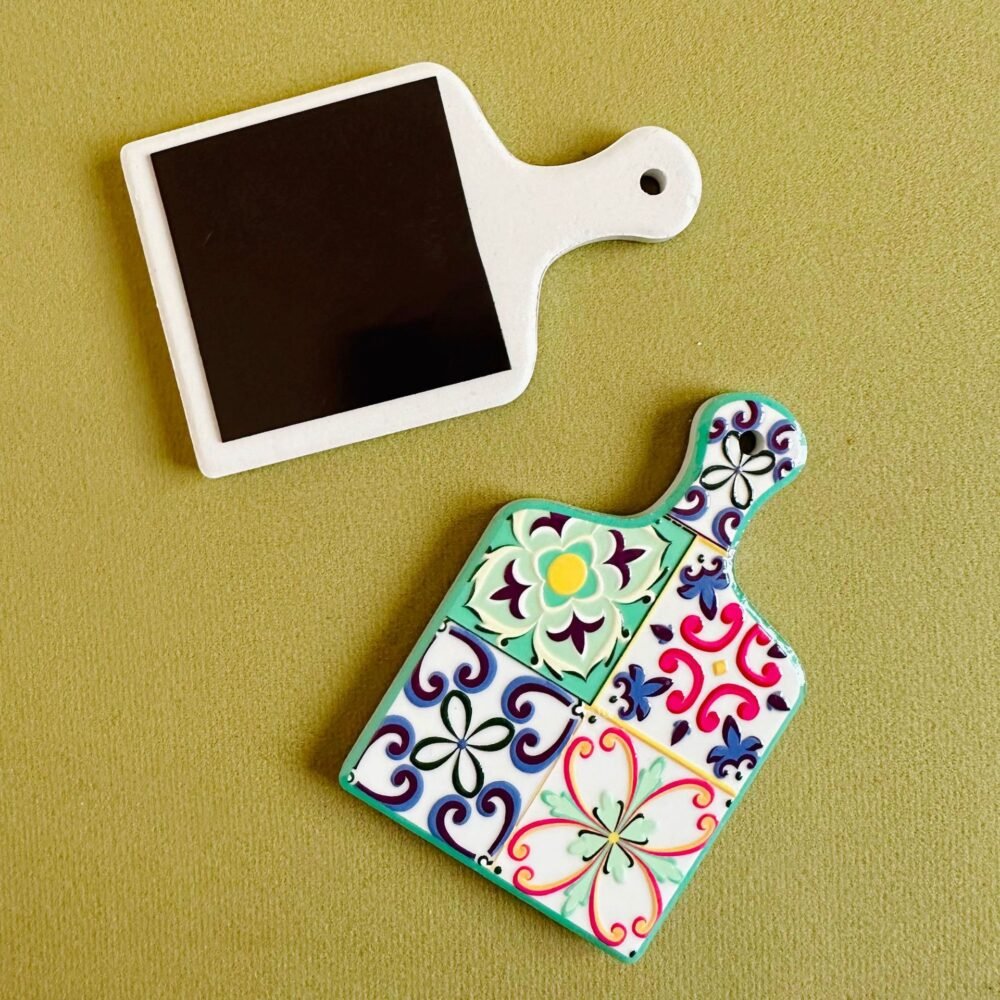 wholesale embossed cutting board-shaped fridge magnets with retro color patterns, european and american style magnetic stickers for home decoration factory direct