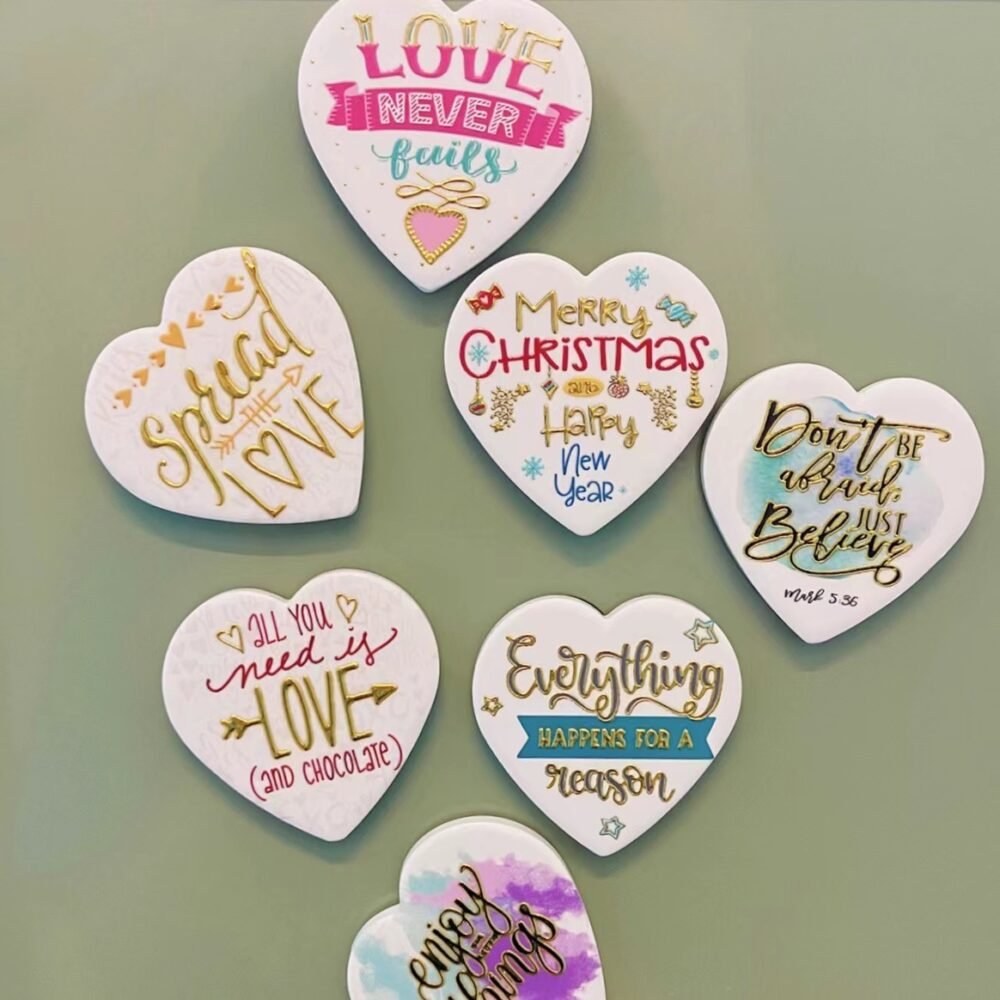 wholesale gold-plated ceramic fridge magnets, heart shape, 3d effect for home decoration factory direct