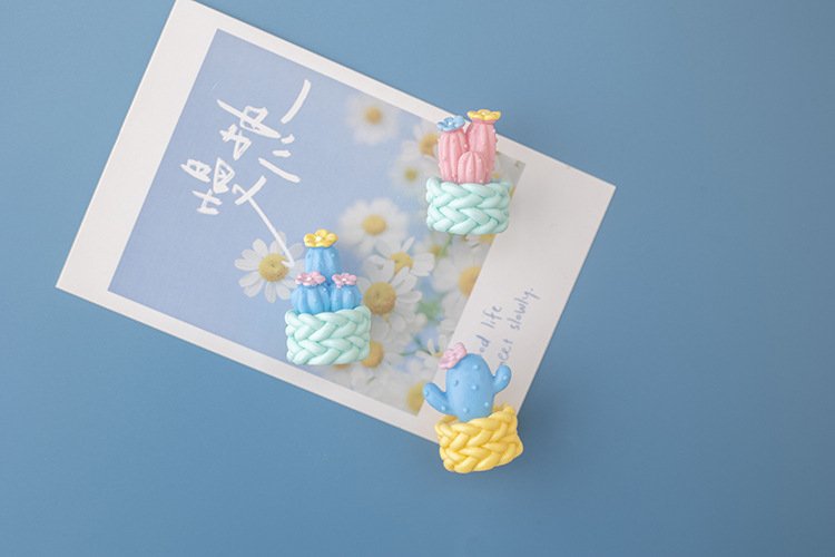 wholesale cactus and succulent fridge magnets, magnetic stickers, personalized creative iron magnets, 3d full-stereoscopic magnetic stickers, can be used as decorations factory direct
