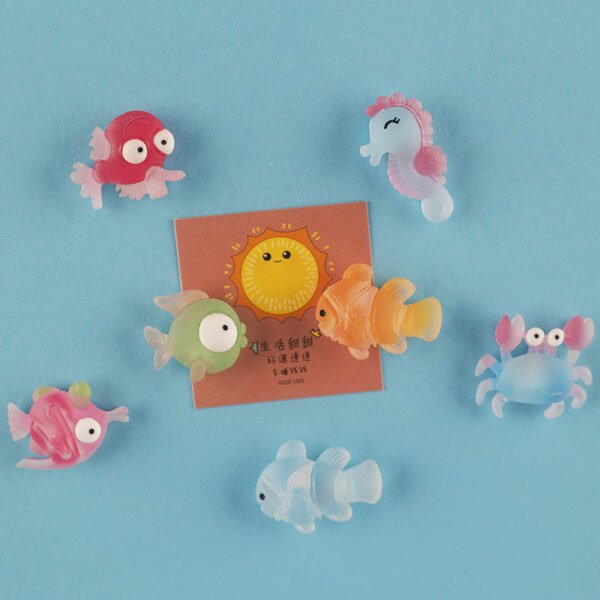 wholesale cartoon marine animals and fish creative fridge magnets, magnetic stickers, ironstone, home decorations, children&apos;s magnetic stickers set factory direct