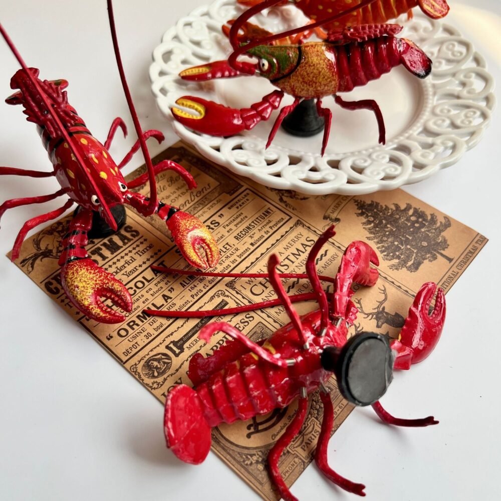 wholesale adorable realistic lobster-shaped fridge magnets with movable limbs, colorful painted design for home daily use factory direct