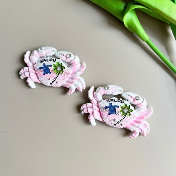 wholesale dolphin and crab cute resin fridge magnets, hand-painted ocean style for home daily use factory direct