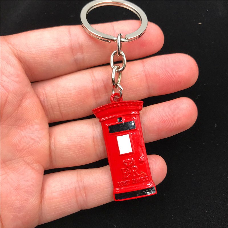metal keychain tourist souvenir american map