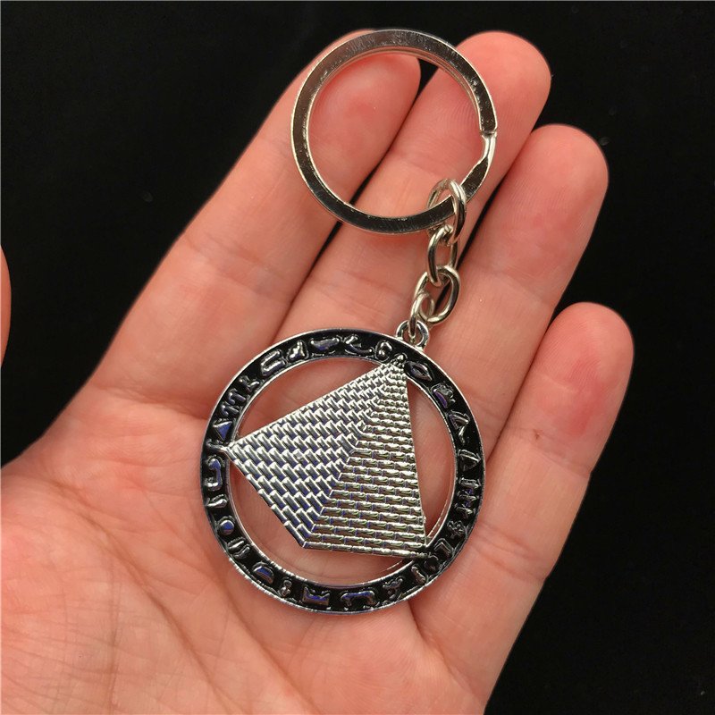 metal keychain tourist souvenir american map