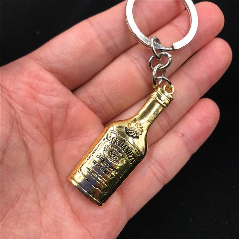 metal keychain tourist souvenir american map