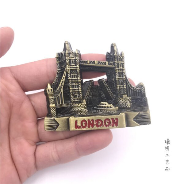 metal fridge magnets tourist souvenirs wholesale london bridge, uk