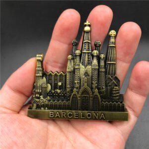 metal fridge magnets tourist souvenirs distributor barcelona, ​​spain