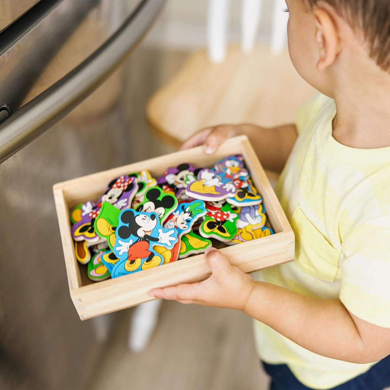 wholesale disney junior mickey mouse clubhouse wooden magnetic friends (pack of 15 magnets) factory & supplier oem